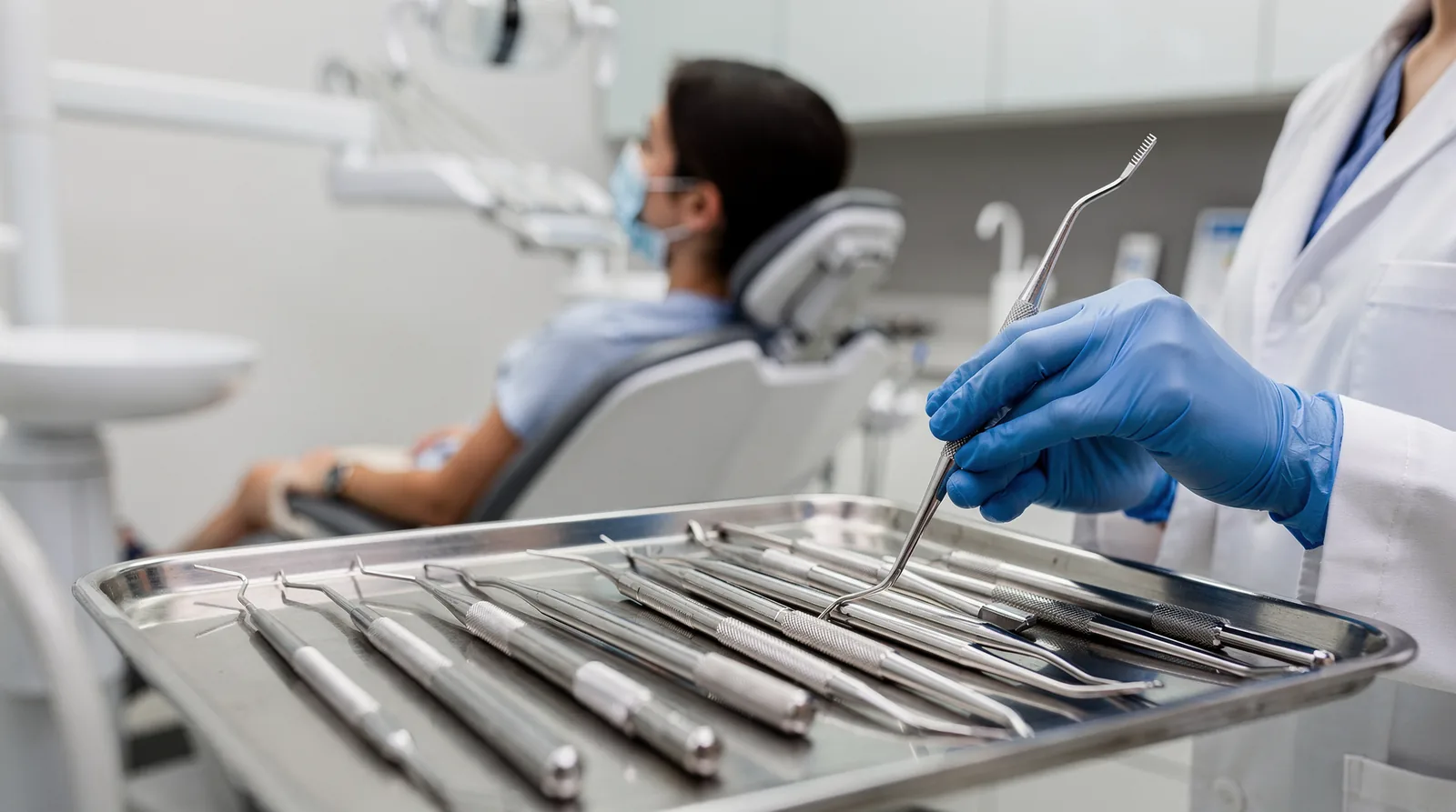 Periodontal curettes fall into two categories: universal curettes and Gracey curettes.; A Gracey curette, also